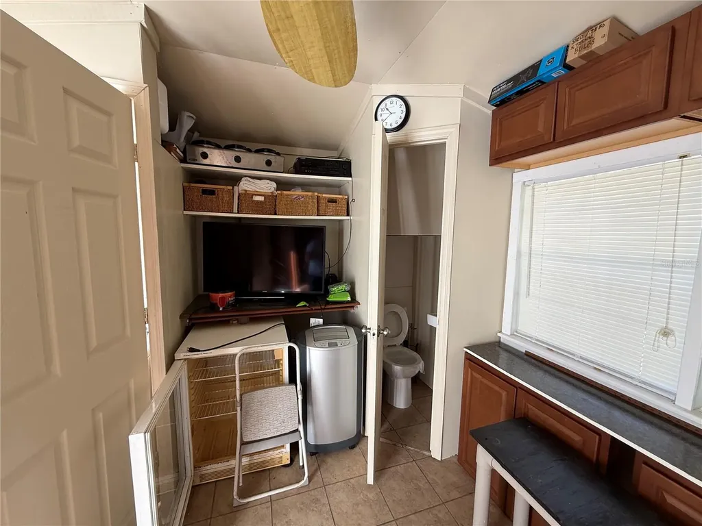 10249 NE 28th Loop Silver Springs FL 34488