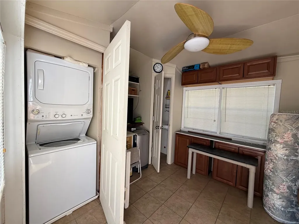 10249 NE 28th Loop Silver Springs FL 34488