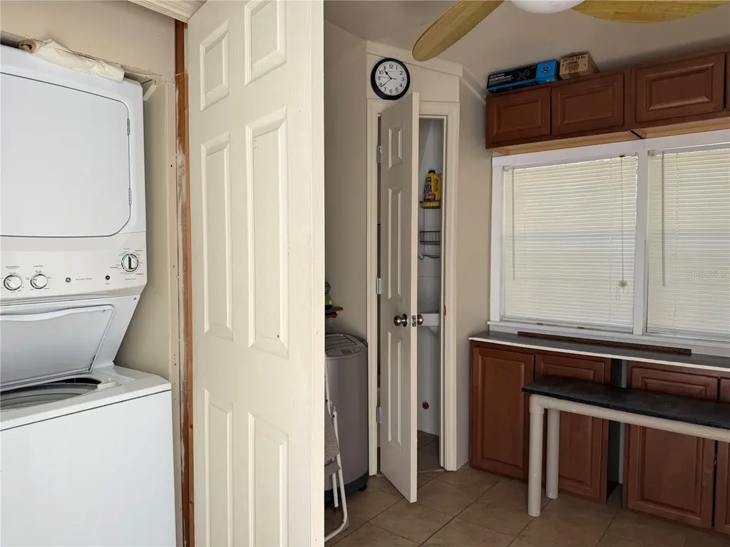 10249 NE 28th Loop Silver Springs FL 34488