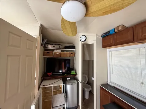 10249 NE 28th Loop Silver Springs FL 34488