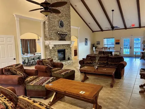 10249 NE 28th Loop Silver Springs FL 34488