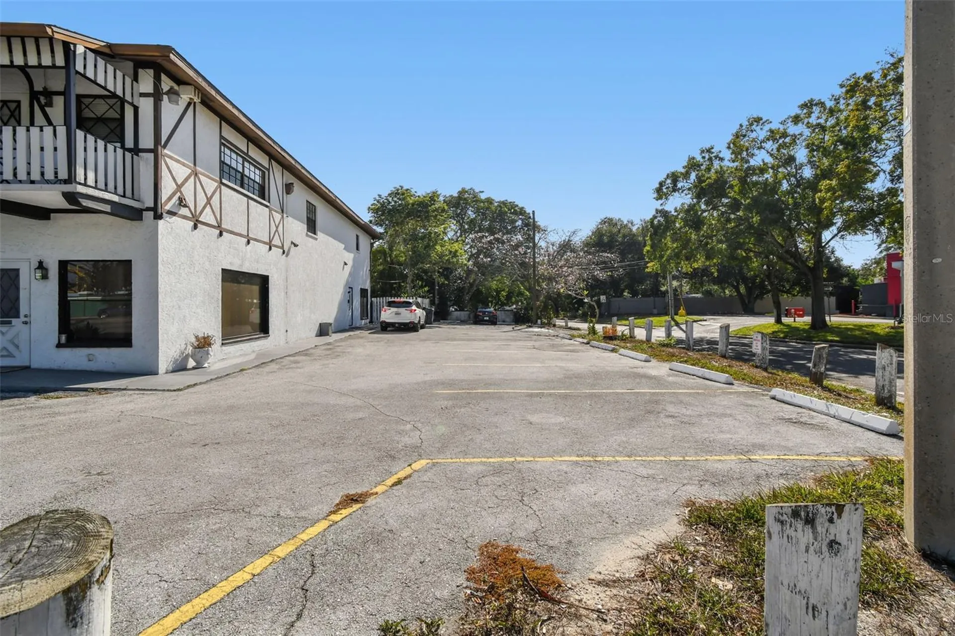3601 E Busch Boulevard Tampa FL 33612