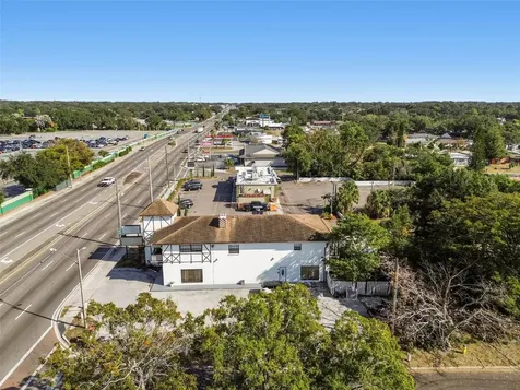 3601 E Busch Boulevard Tampa FL 33612