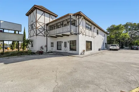 3601 E Busch Boulevard Tampa FL 33612