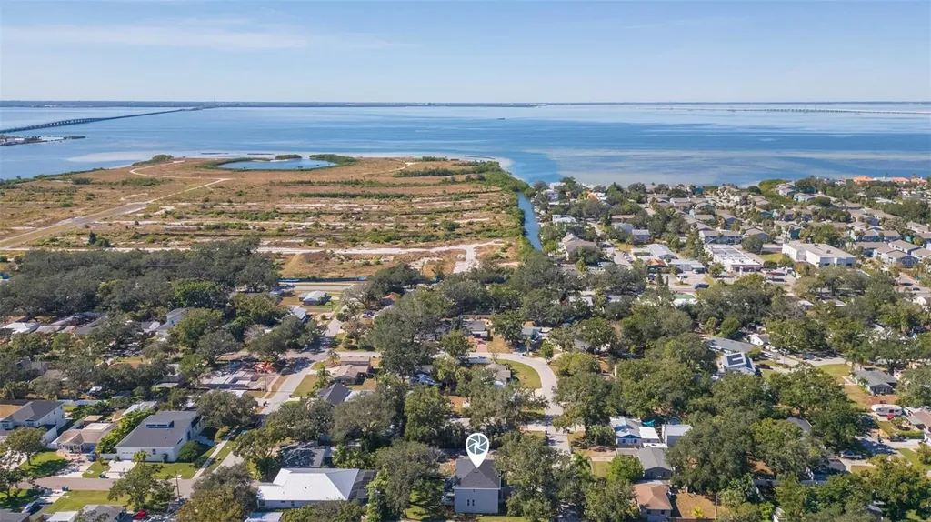 4718 W Knights Avenue Tampa FL 33611