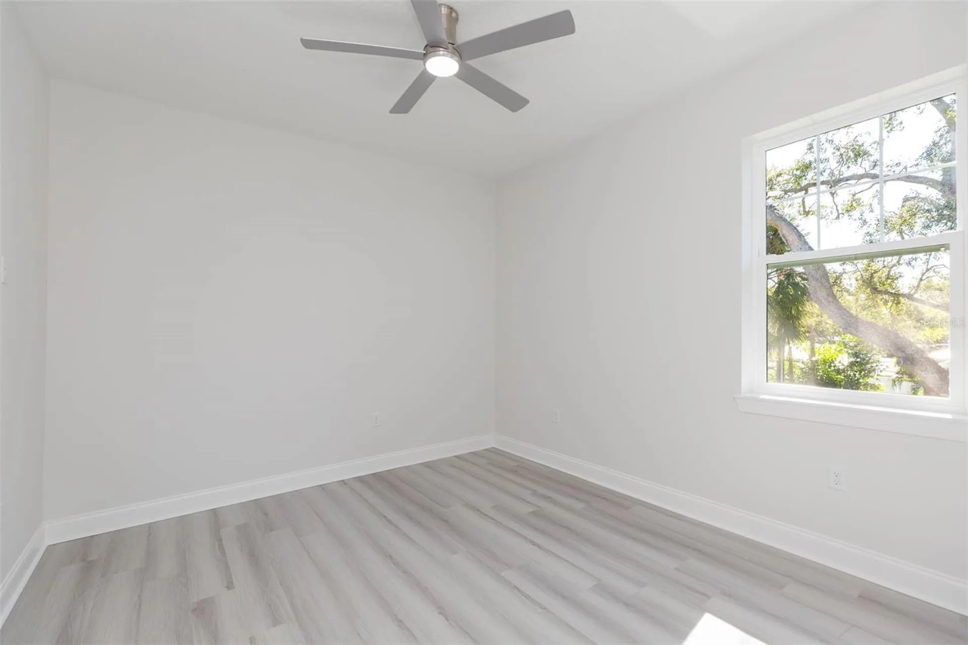 4718 W Knights Avenue Tampa FL 33611