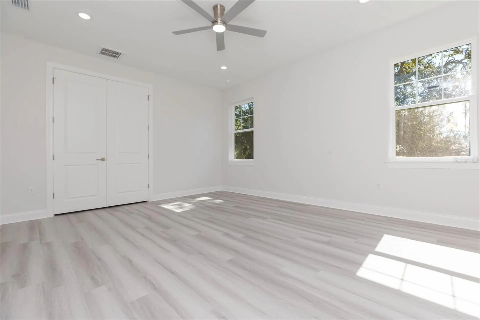 4718 W Knights Avenue Tampa FL 33611