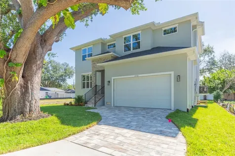 4718 W Knights Avenue Tampa FL 33611