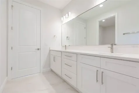 4718 W Knights Avenue Tampa FL 33611