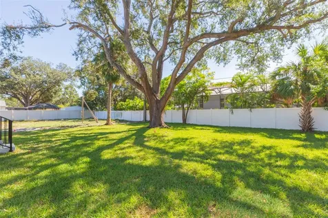 4718 W Knights Avenue Tampa FL 33611