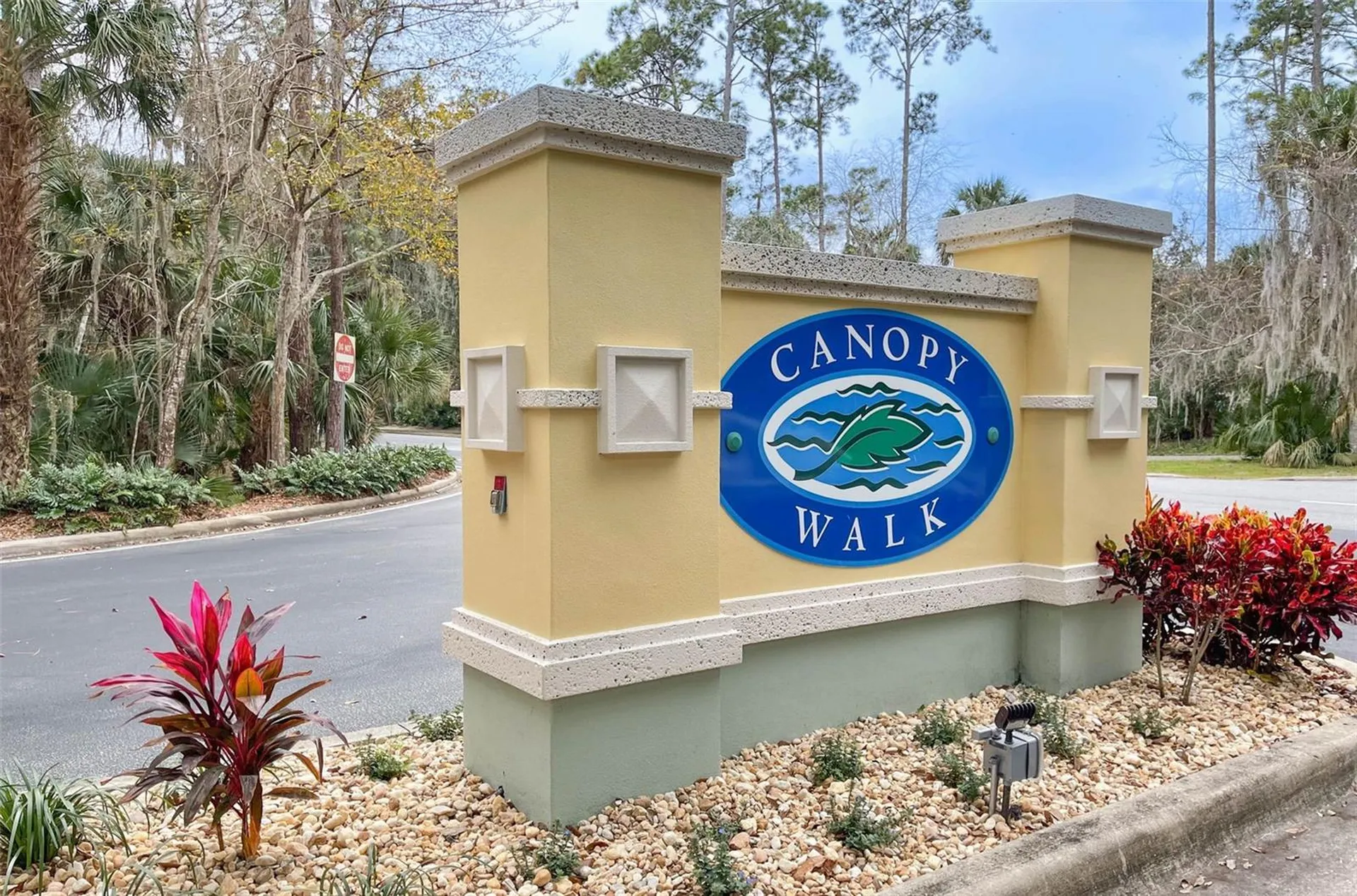 700 Canopy Walk Lane Palm Coast FL 32137