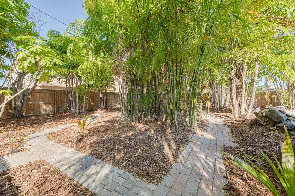 2004 Douglas Avenue Dunedin FL 34698
