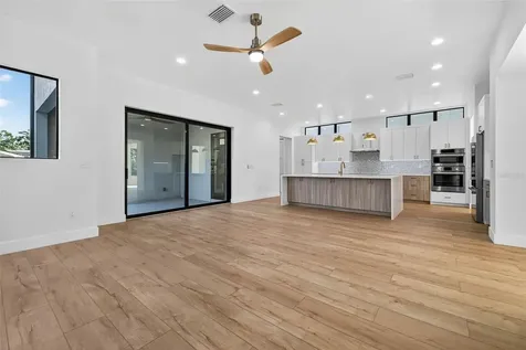 4555 26th Avenue S St Petersburg FL 33711