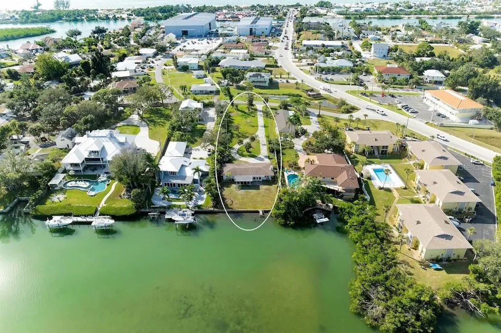 107 Louella Lane Nokomis FL 34275