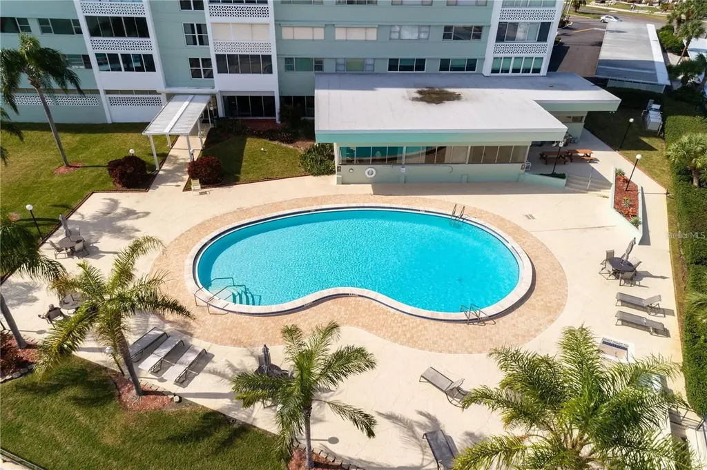 31 Island Way Clearwater Beach FL 33767