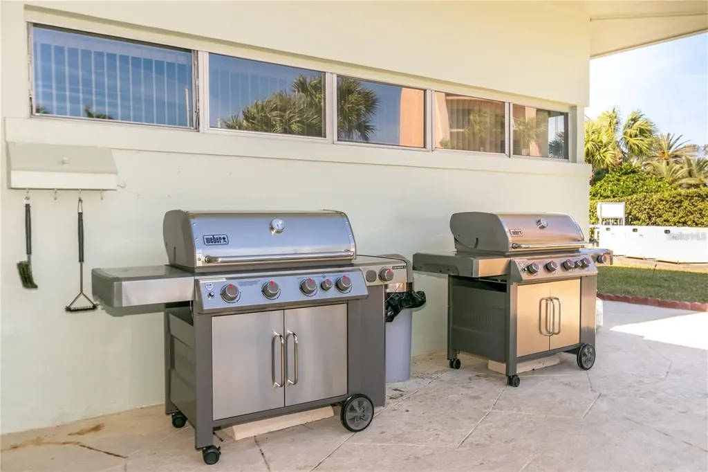 31 Island Way Clearwater Beach FL 33767