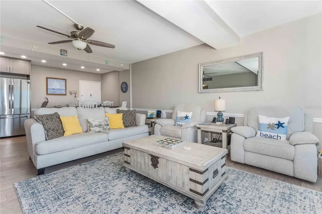 31 Island Way Clearwater Beach FL 33767