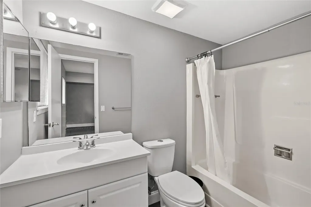 707 Saint Matthew Circle Altamonte Springs FL 32714