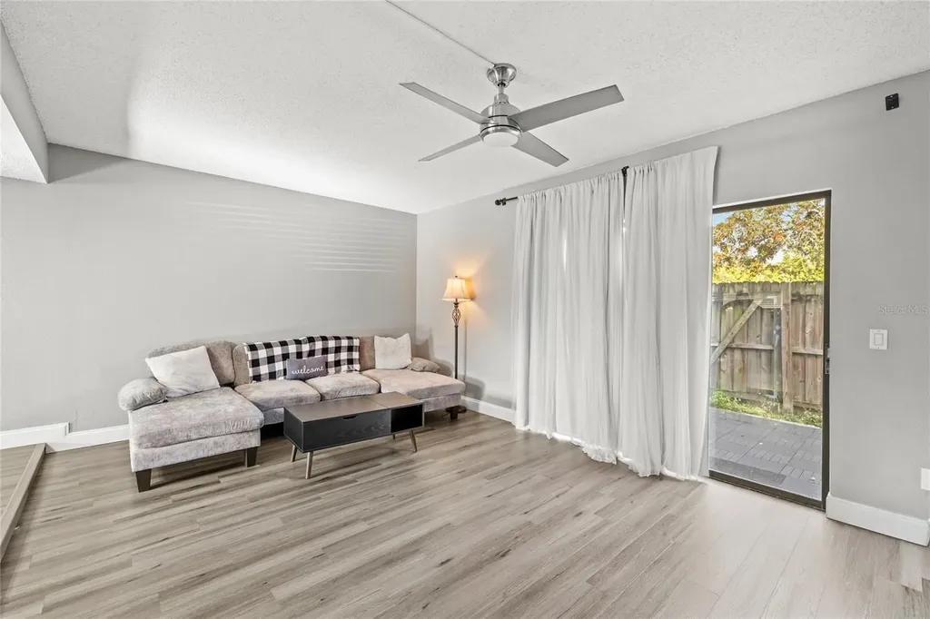 707 Saint Matthew Circle Altamonte Springs FL 32714