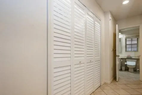 1195 Coquille Street Sarasota FL 34242