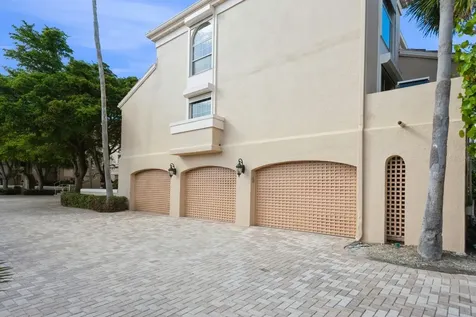 1195 Coquille Street Sarasota FL 34242