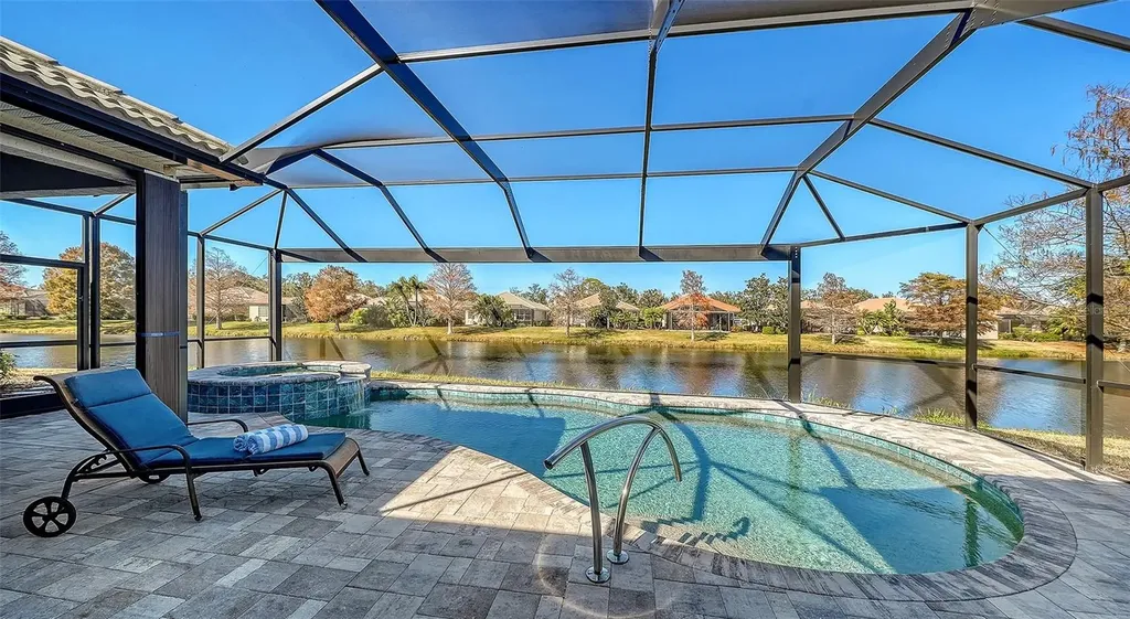529 Habitat Boulevard Osprey FL 34229
