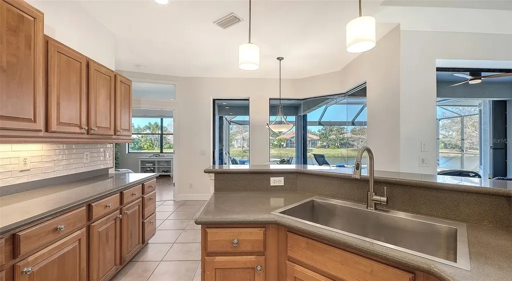 529 Habitat Boulevard Osprey FL 34229