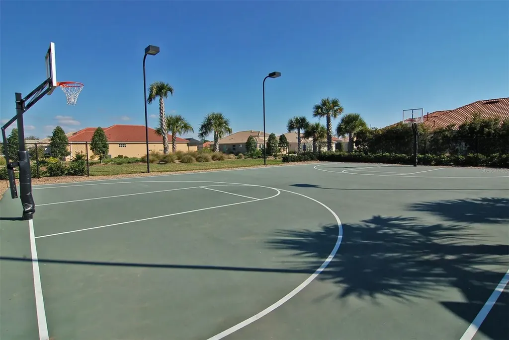 529 Habitat Boulevard Osprey FL 34229