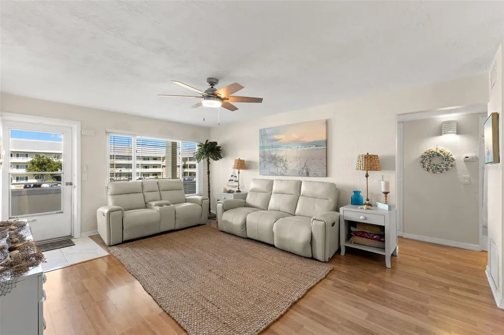 2461 Canadian Way Clearwater FL 33763