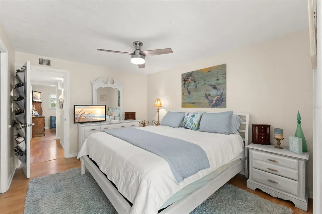 2461 Canadian Way Clearwater FL 33763