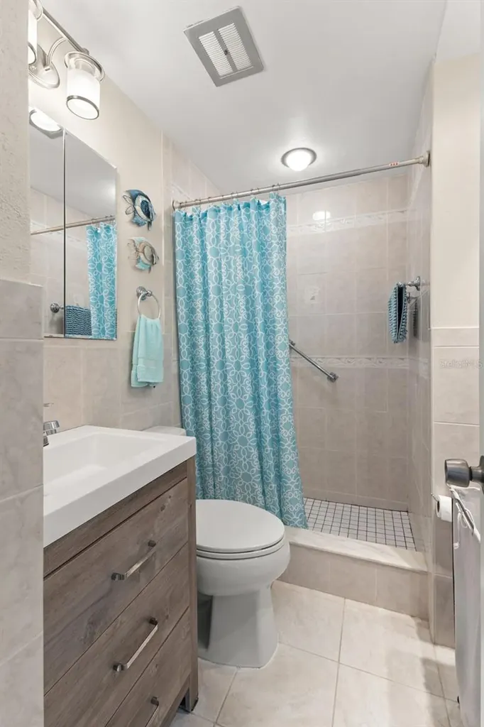 2461 Canadian Way Clearwater FL 33763