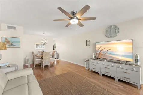 2461 Canadian Way Clearwater FL 33763