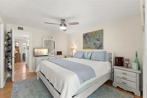2461 Canadian Way Clearwater FL 33763