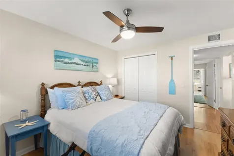 2461 Canadian Way Clearwater FL 33763