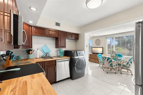 2461 Canadian Way Clearwater FL 33763