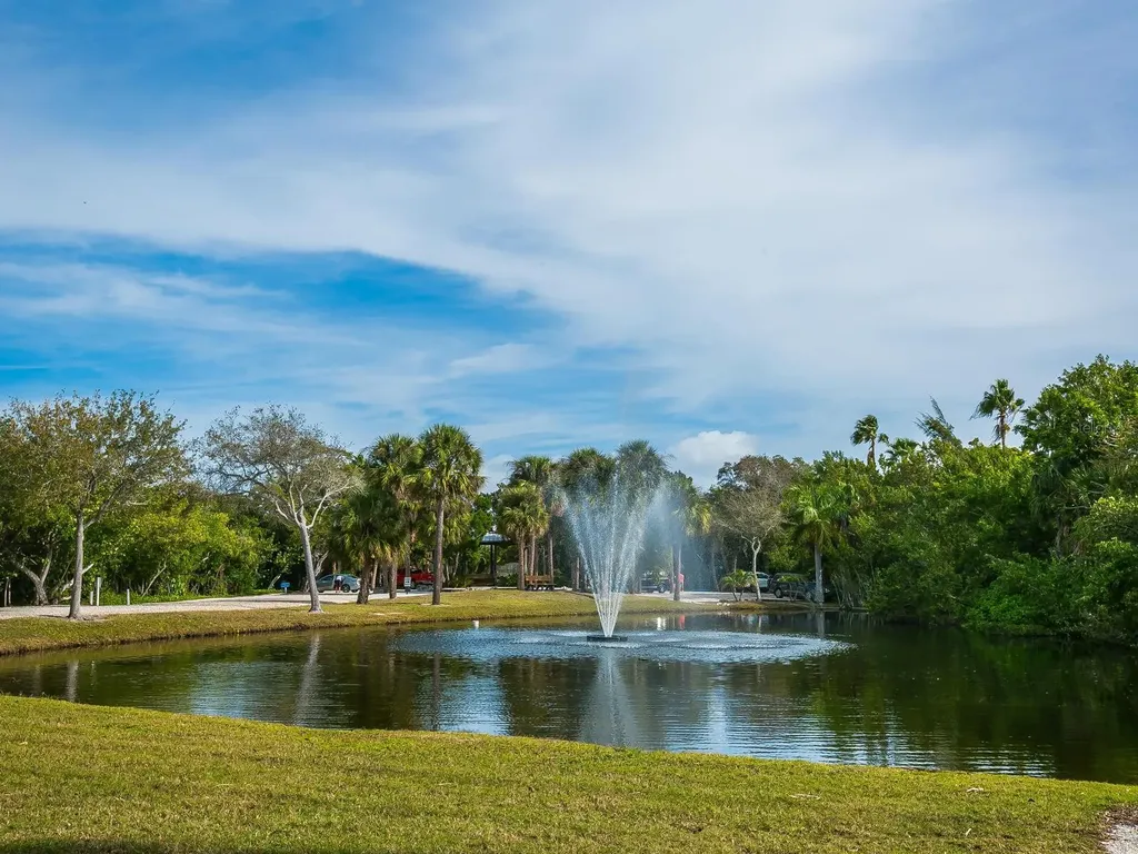 615 Buttonwood Drive Longboat Key FL 34228