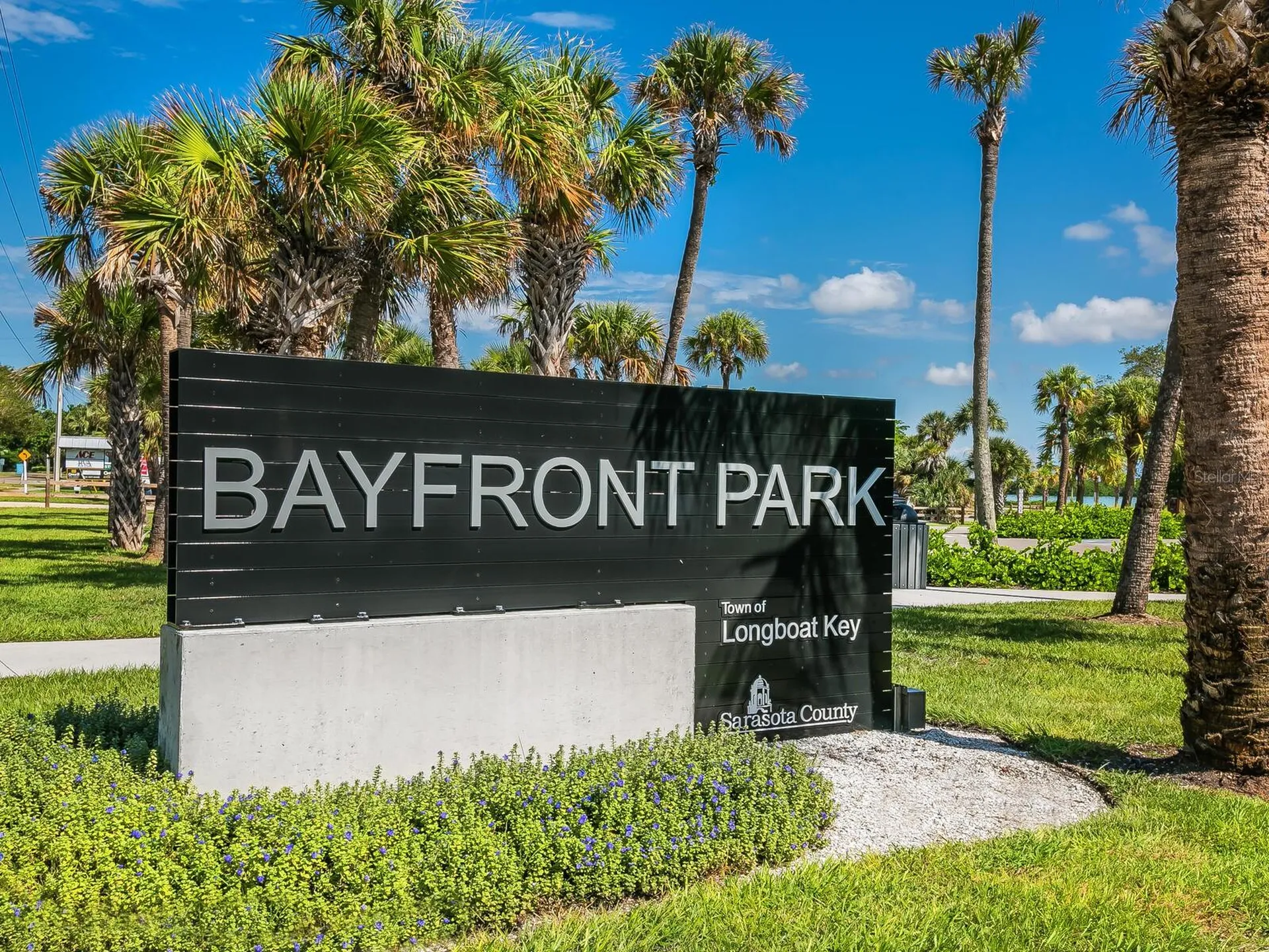 615 Buttonwood Drive Longboat Key FL 34228