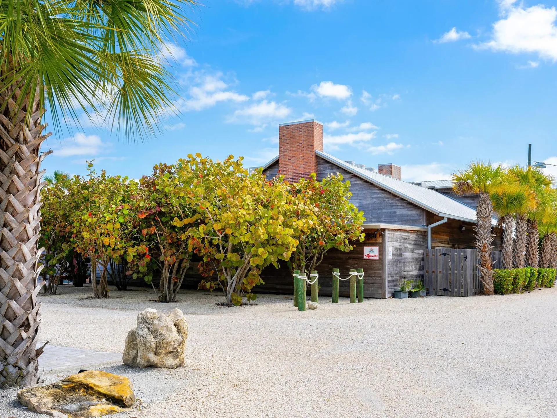 615 Buttonwood Drive Longboat Key FL 34228