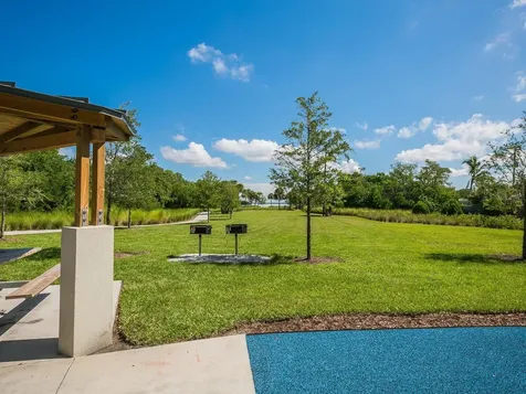615 Buttonwood Drive Longboat Key FL 34228