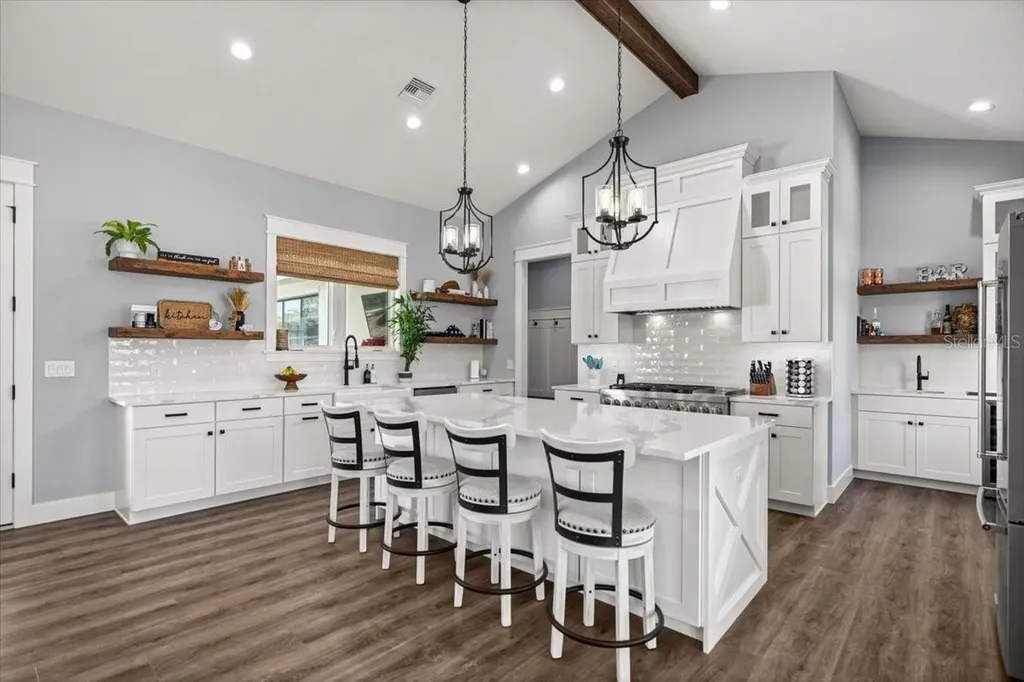 10561 NE 104th Circle Oxford FL 34484
