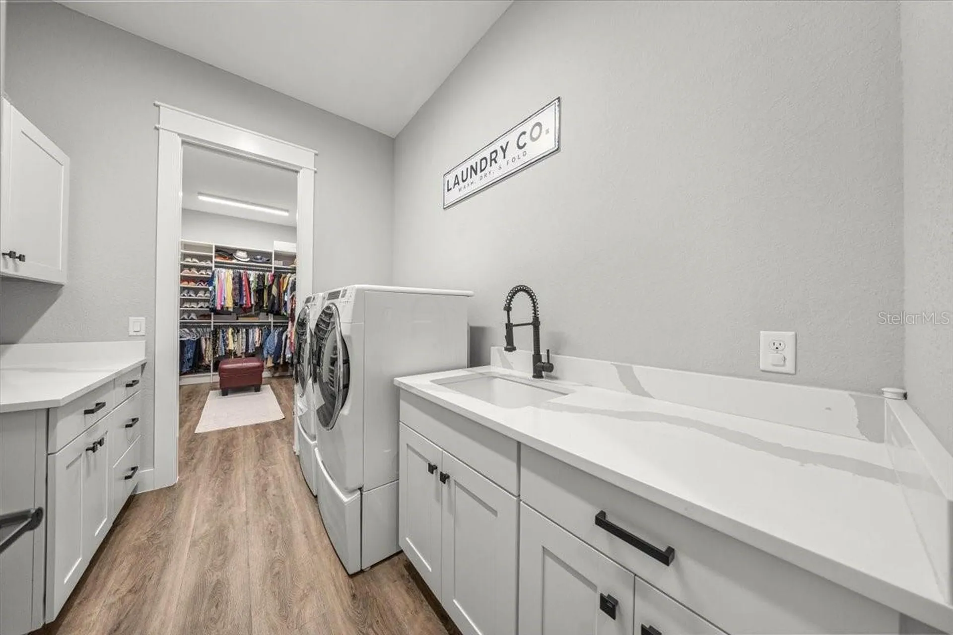 10561 NE 104th Circle Oxford FL 34484
