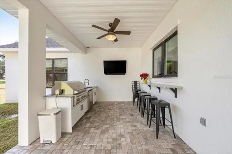 10561 NE 104th Circle Oxford FL 34484