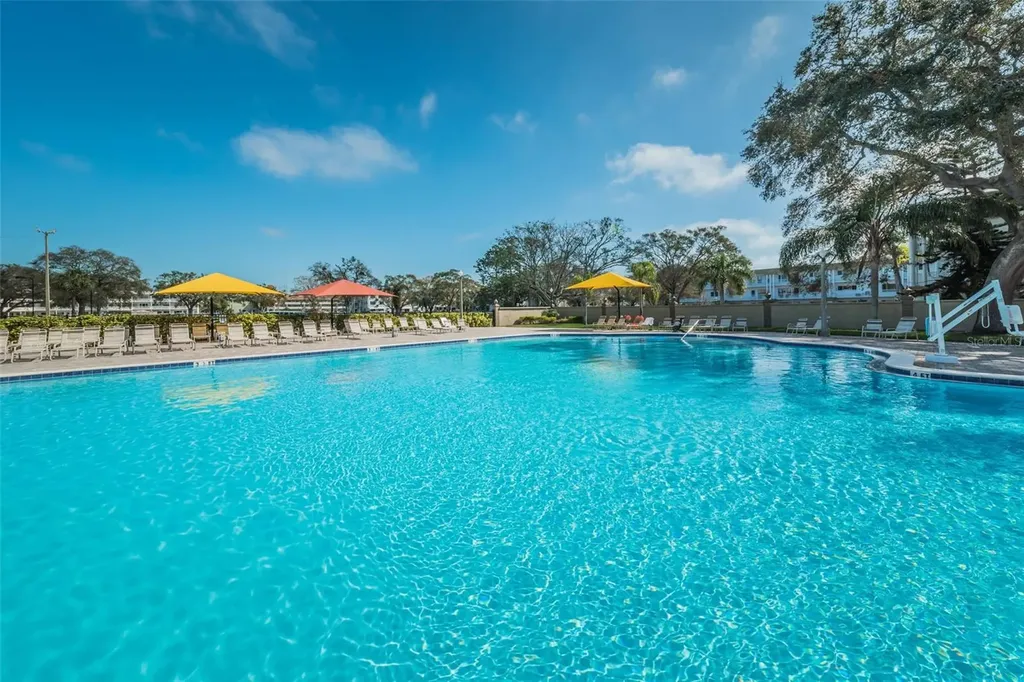 2019 Utopian Drive W Clearwater FL 33763