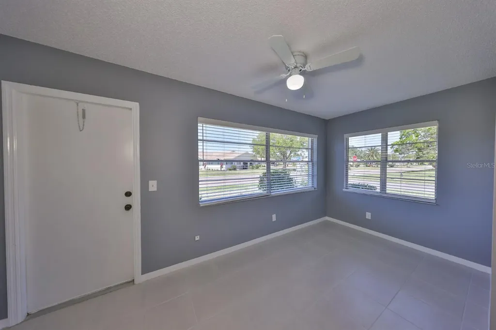 124 Gloucester Boulevard Sun City Center FL 33573