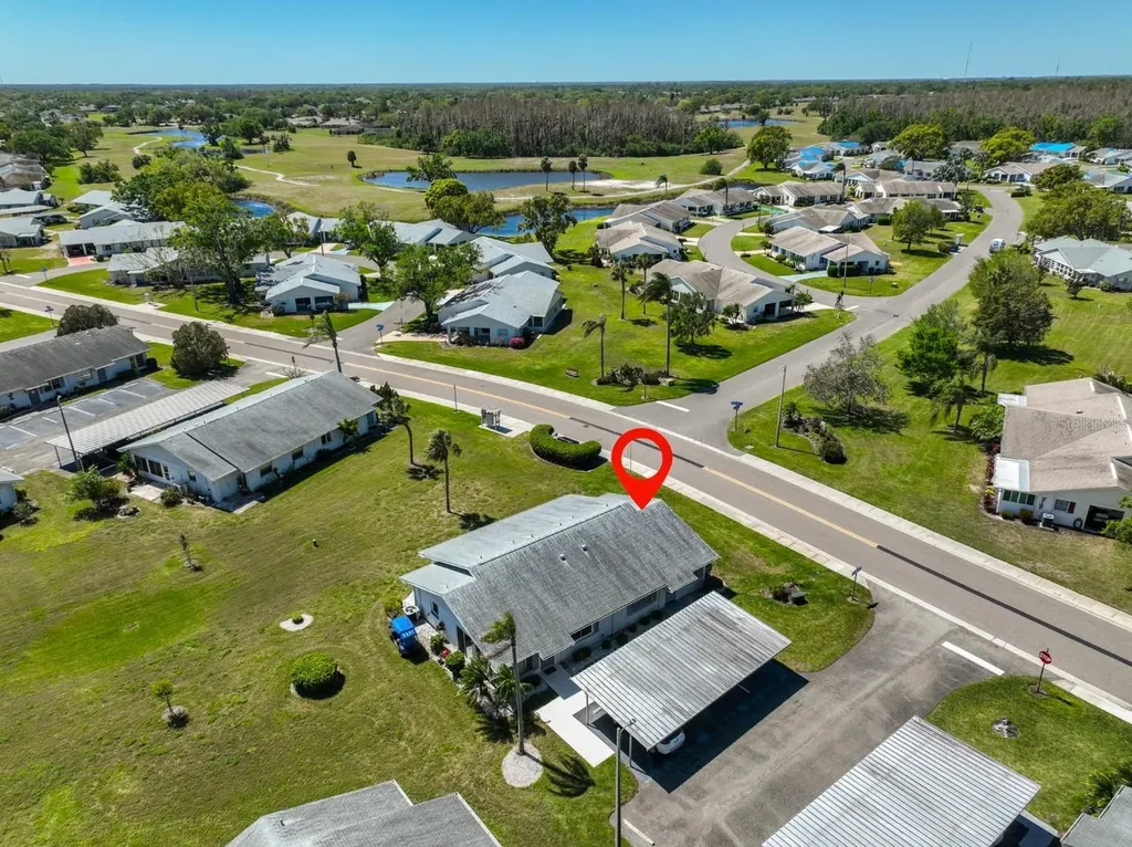 124 Gloucester Boulevard Sun City Center FL 33573