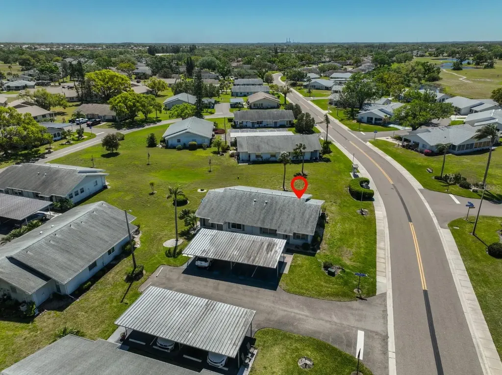124 Gloucester Boulevard Sun City Center FL 33573