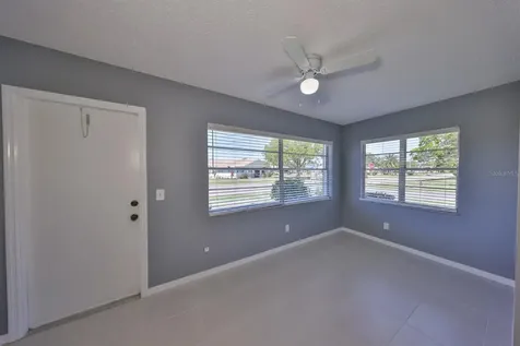 124 Gloucester Boulevard Sun City Center FL 33573