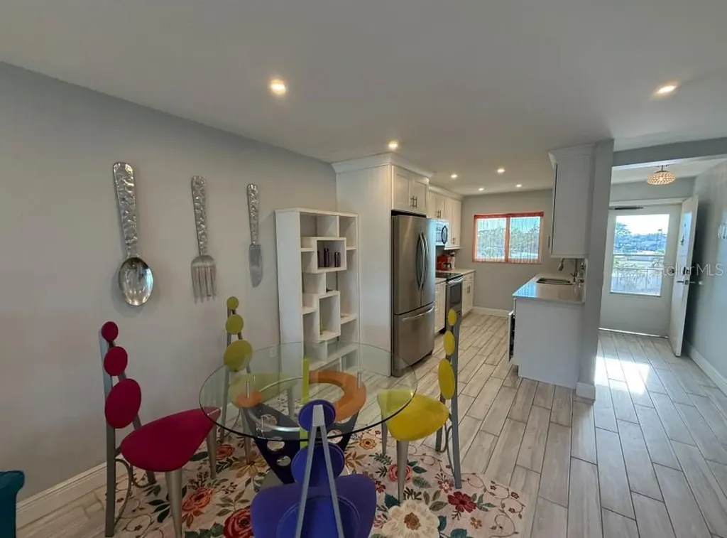 708 Tamiami Trail S Venice FL 34285