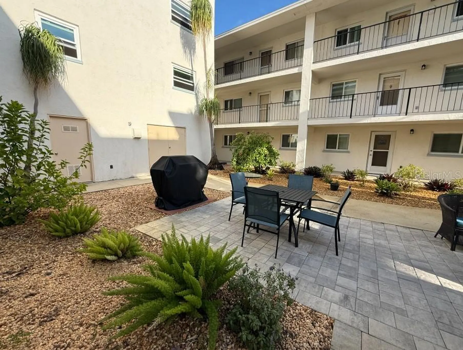 708 Tamiami Trail S Venice FL 34285