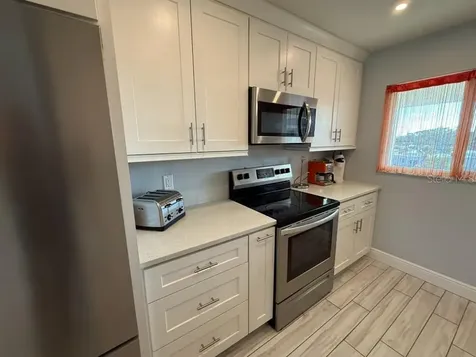 708 Tamiami Trail S Venice FL 34285